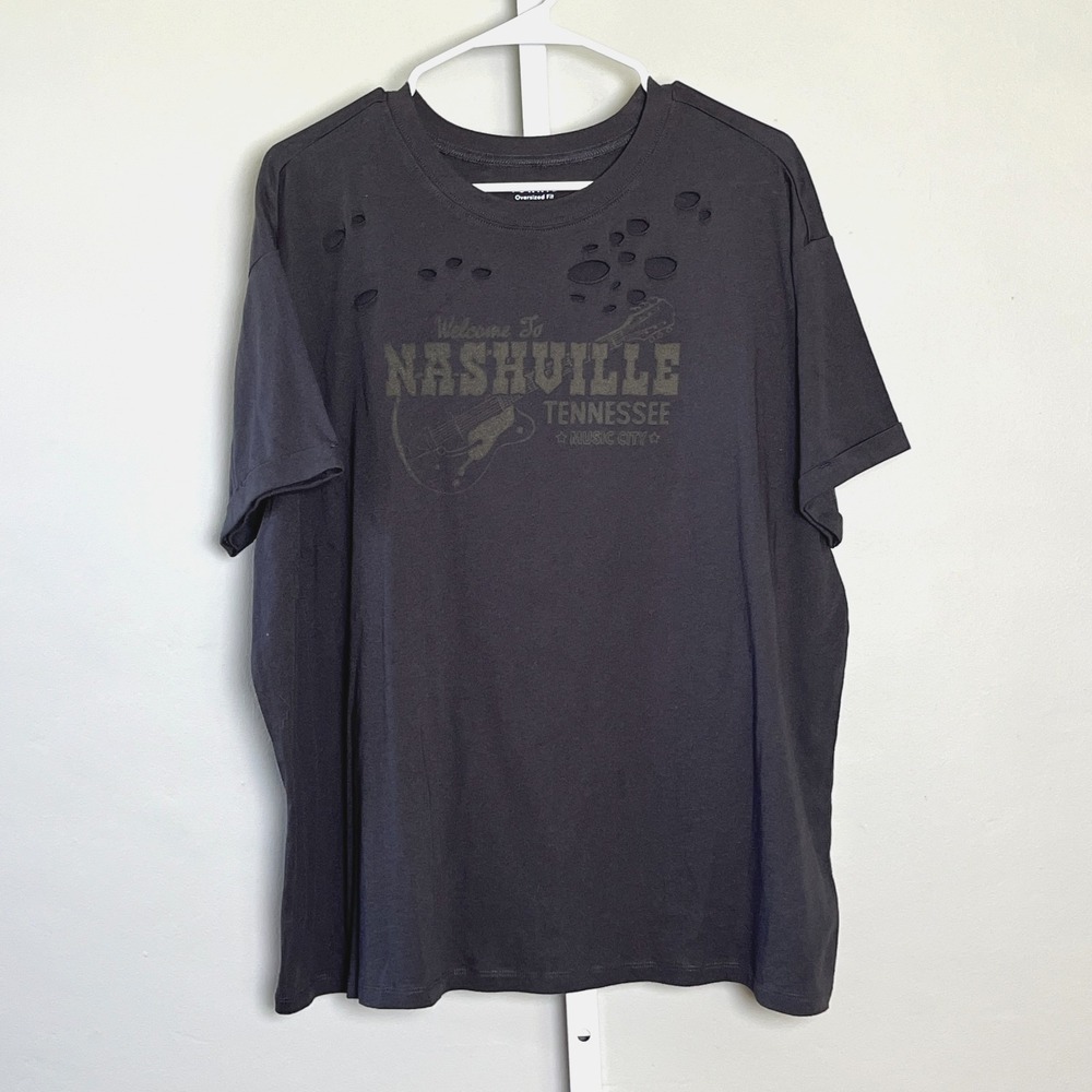 Torrid "Nashville" Graphic Print T-Shirt Destructed Charcoal Gray‎ Oversized 0-L
